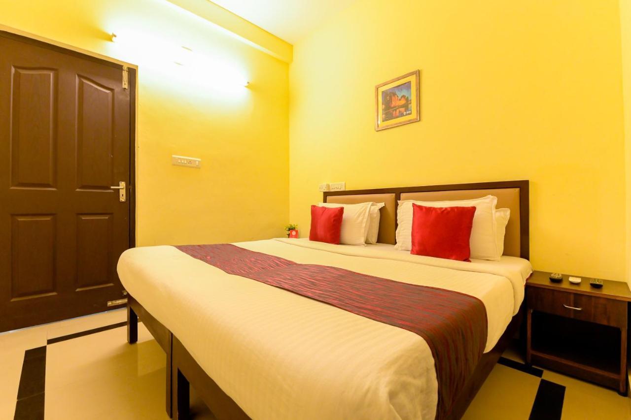 Oyo 8273 Diamond Inn Kochi 外观 照片