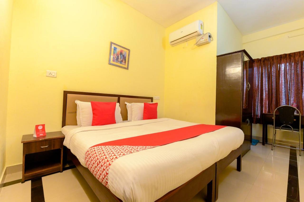 Oyo 8273 Diamond Inn Kochi 外观 照片